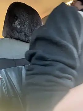 myloveforyouu online show from March 13, 2026, 1:05 pm