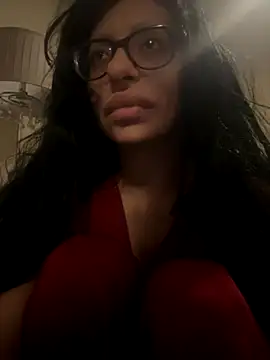 myloveforyouu online show from October 16, 2025, 3:15 am