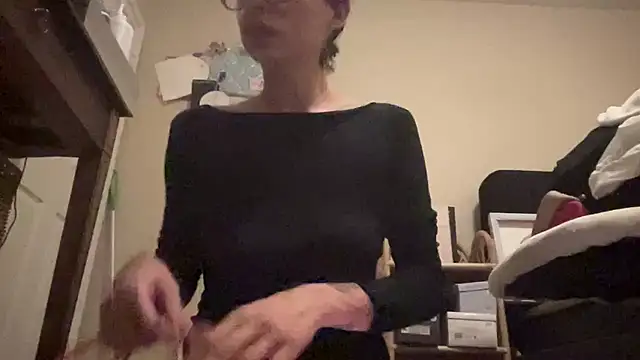 myloveforyouu online show from March 12, 2026, 7:45 am