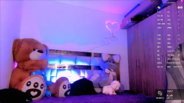 Lucidollts  online show from February 2, 2025, 8:34 am