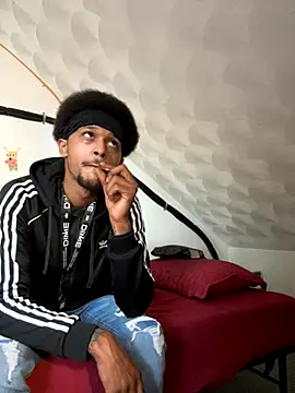 rayyymack online show from September 26, 2025, 1:18 pm