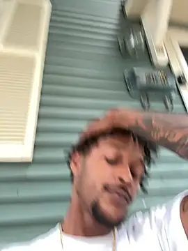 rayyymack online show from September 23, 2025, 9:33 pm