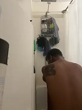 rayyymack online show from December 14, 2025, 6:57 pm