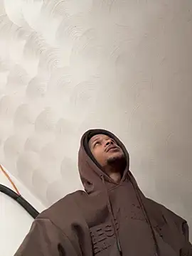 rayyymack online show from February 1, 2026, 1:42 pm