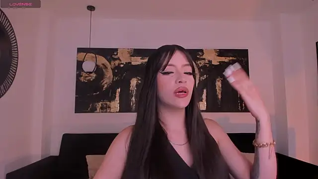 ValeriaRiveraX online show from March 5, 2026, 3:58 am