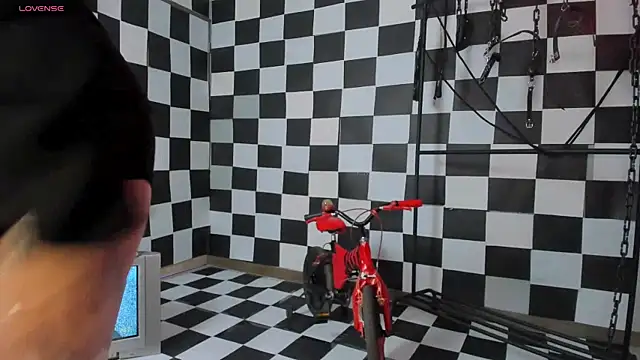 MariaHerrera  online show from October 24, 2025, 10:09 pm