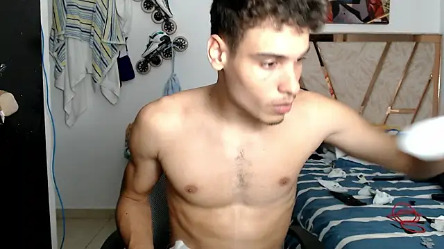 Snapshot of Babylin77 chatting on February 3, 2026, 10:37 pm Babylin77 online show from February 3, 2026, 10:37 pm