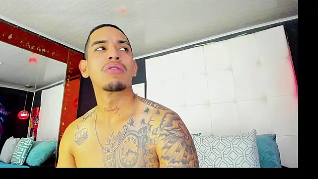 Snapshot of Damian09_ chatting on January 6, 2026, 9:30 pm Damian09 online show from January 6, 2026, 9:30 pm