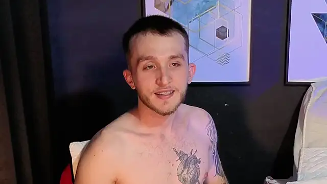 Dylanwhite23  online show from April 3, 2026, 3:46 am