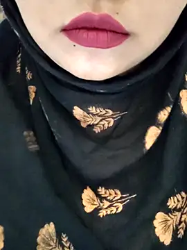 Snapshot of Indian-Nazia chatting on June 14, 2026, 9:27 pm Indian-Nazia online show from June 14, 2026, 9:27 pm