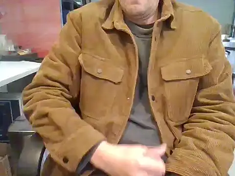 Snapshot of Raimundo1971 chatting on May 4, 2026, 1:36 pm Raimundo1971 online show from May 4, 2026, 1:36 pm
