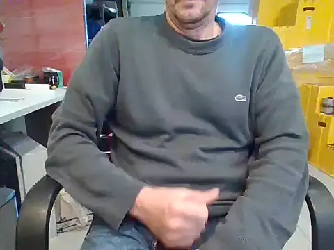 Snapshot of Raimundo1971 chatting on October 29, 2025, 2:16 pm Raimundo1971 online show from October 29, 2025, 2:16 pm