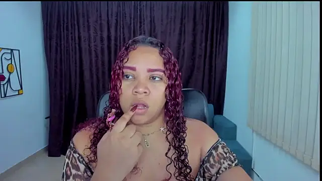 AngelaCoffee online show from October 10, 2025, 10:10 pm