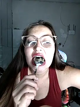 dani123unica online show from September 18, 2025, 10:35 pm