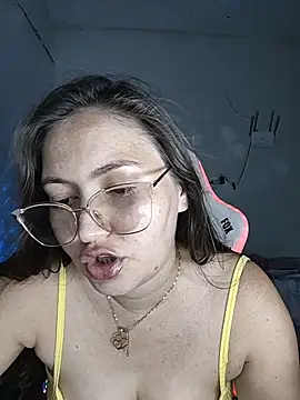 dani123unica online show from October 20, 2025, 10:32 pm