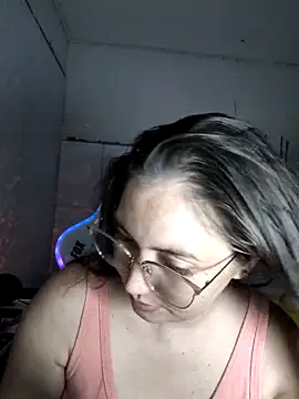 dani123unica online show from September 24, 2025, 4:13 pm