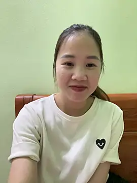 Snapshot of Baby-sexy96 chatting on January 21, 2025, 12:04 am Baby-sexy96 online show from January 21, 2025, 12:04 am