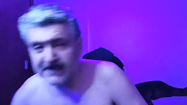 BushBator online show from November 26, 2025, 7:41 am