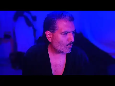 Snapshot of BushBator chatting on December 26, 2024, 5:58 am BushBator online show from December 26, 2024, 5:58 am