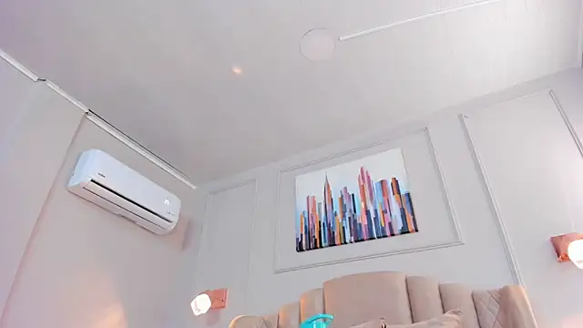 Snapshot of bigboobsnaughty1 chatting on October 31, 2025, 10:34 am bigboobsnaughty1 online show from October 31, 2025, 10:34 am