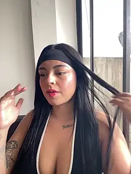 Snapshot of Dulce-diosa chatting on February 15, 2026, 8:30 pm Dulce-diosa online show from February 15, 2026, 8:30 pm