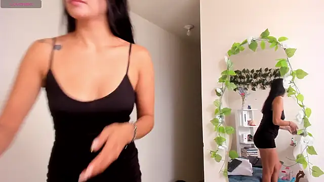 Eva ritz online show from July 3, 2026, 1:39 pm
