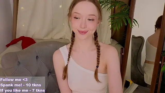 VioletMills online show from February 15, 2025, 11:58 pm