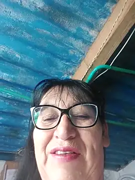 clarita 01 online show from April 17, 2026, 2:20 pm