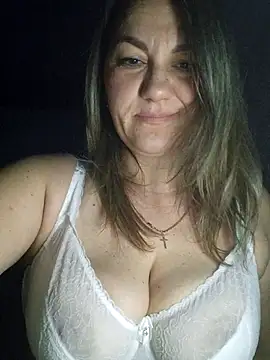 Ant0nina online show from December 17, 2025, 10:26 pm