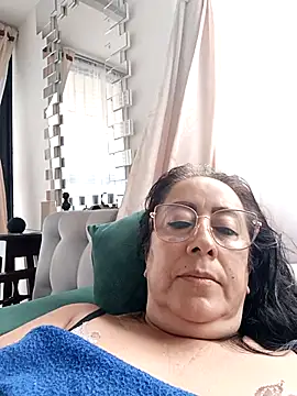 amaranta c online show from October 26, 2025, 12:38 pm