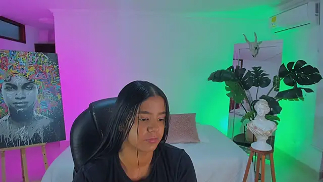 Snapshot of JANYLOVE__ chatting on February 20, 2026, 10:50 am JANYLOVE online show from February 20, 2026, 10:50 am