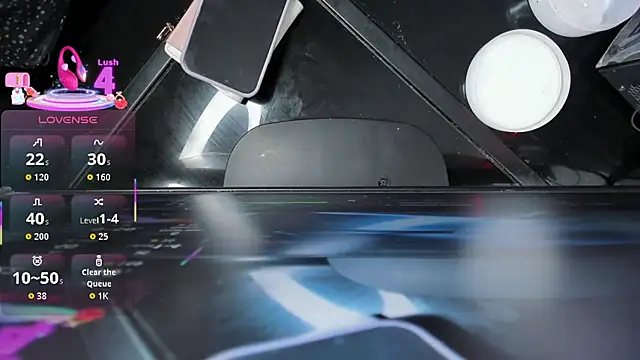 SusyAmis online show from November 9, 2025, 1:20 am