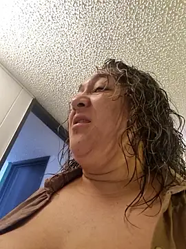 kitty 84 online show from April 8, 2026, 1:01 pm