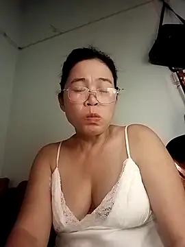 Sexy-asslove90 online show from September 19, 2025, 6:12 pm