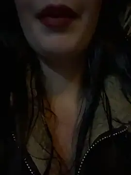 gizemseks online show from November 1, 2025, 9:30 pm