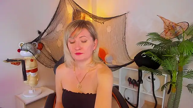 AriFleow online show from November 16, 2025, 11:48 am