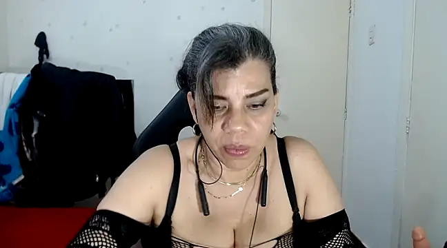 vikyadams online show from March 5, 2025, 2:14 am