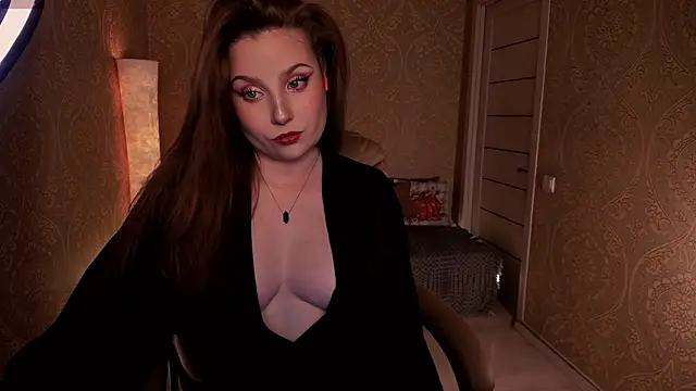 Snapshot of Eesmaaarrr chatting on February 3, 2026, 10:59 pm Eesmaaarrr online show from February 3, 2026, 10:59 pm