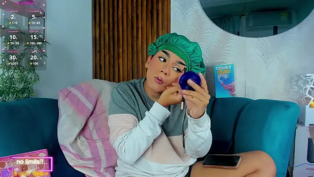 yossi peach cute online show from May 2, 2026, 9:09 pm