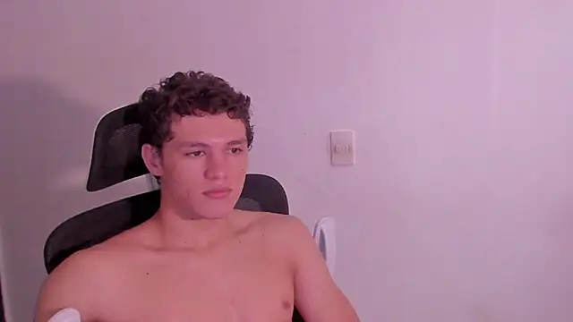 laurent nova online show from April 8, 2026, 3:57 pm