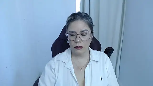 zehra sanem online show from July 16, 2026, 2:47 pm