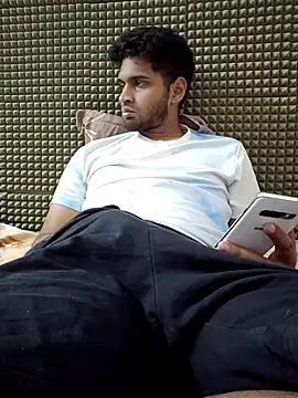 mykecockslong online show from October 19, 2025, 11:24 am