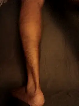 brownfeet online show from November 20, 2025, 5:52 am