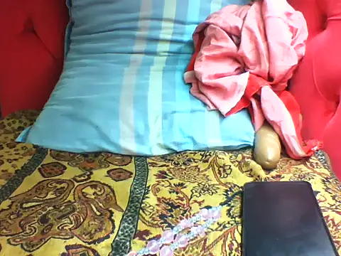 Princess Tamara online show from November 3, 2025, 4:21 pm