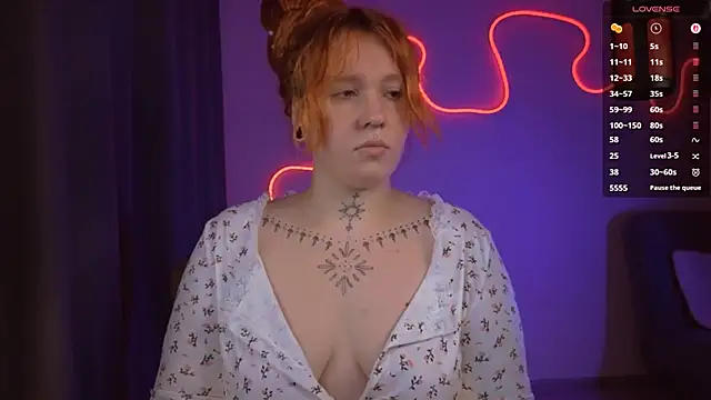 The Full Red Moon online show from April 12, 2026, 3:04 pm