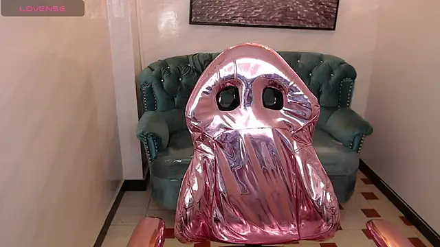  lucy v online show from February 12, 2025, 4:11 pm