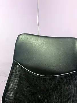 VioletPearson online show from January 11, 2026, 1:56 am