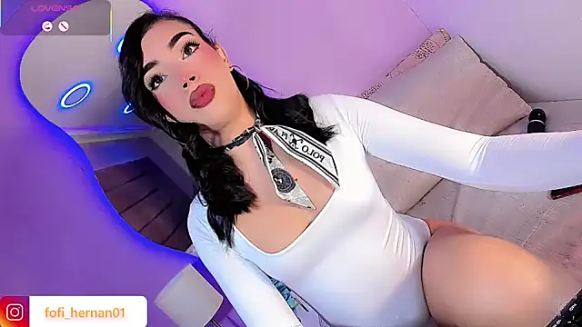 Sofi hdz online show from May 17, 2026, 8:53 pm