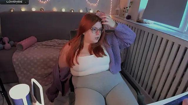 Melissa Purr online show from November 17, 2025, 6:17 am