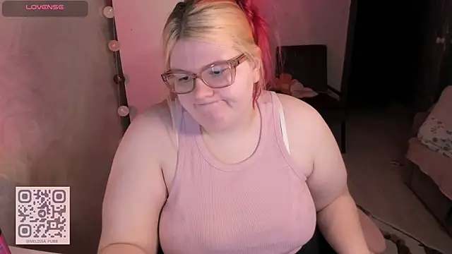 Snapshot of Melissa_Purr chatting on May 25, 2026, 8:29 pm Melissa Purr online show from May 25, 2026, 8:29 pm
